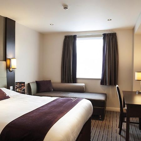 Premier Inn London Heathrow M4/J4 Hillingdon Luaran gambar