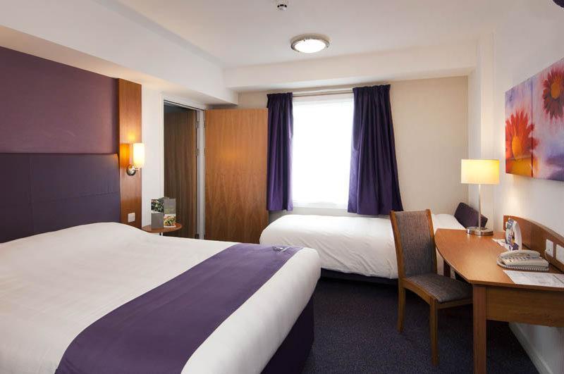 Premier Inn London Heathrow M4/J4 Hillingdon Luaran gambar